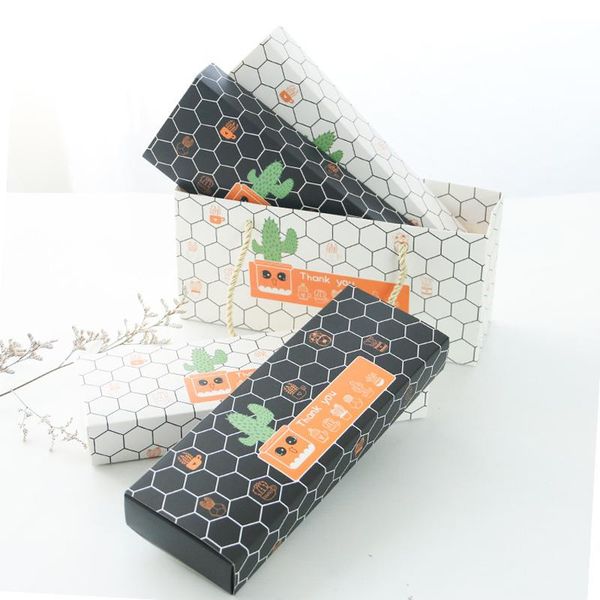 gift wrap 10pcs cartoon cactus paper box gifts with handle wedding candy cake bag for packaging
gift wrap 10pcs cartoon cactus paper box gifts with handle wedding candy cake bag for packaging
