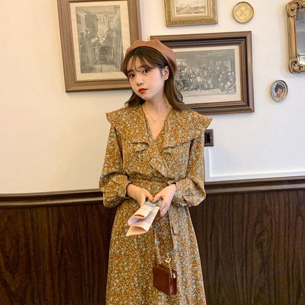 casual dresses v-neck ruffles a-line dress women vintage preppy style chic fashion brand print loose spring long sleeve moda feminina, Black;gray
casual dresses v-neck ruffles a-line dress women vintage preppy style chic fashion brand print loose spring long sleeve moda feminina, Black;gray