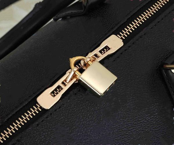 yq designer handbag women messenger travel designer bag classic style fashion bags boston shoulder lady totes pillow crossbody handbags wall
yq designer handbag women messenger travel designer bag classic style fashion bags boston shoulder lady totes pillow crossbody handbags wall