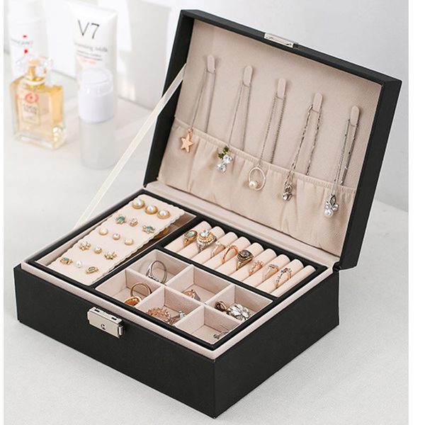 jewelry pouches, bags 2 layers box comestic casket pu leather storage ring lady case portable organizer necklaces, Pink;blue
jewelry pouches, bags 2 layers box comestic casket pu leather storage ring lady case portable organizer necklaces, Pink;blue