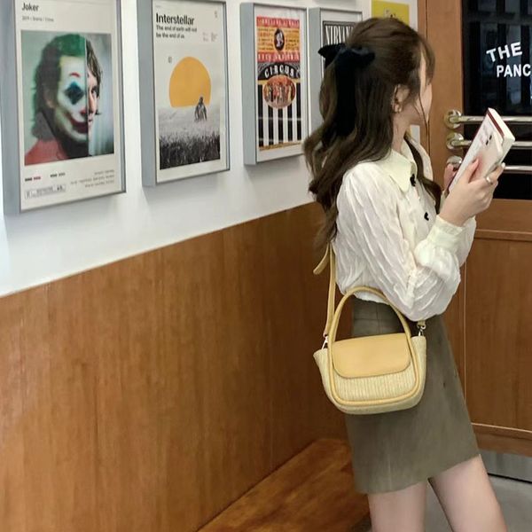 2020 womens luxury designer purses handbags diamond shiny small square bag evening fashion handbag
2020 womens luxury designer purses handbags diamond shiny small square bag evening fashion handbag