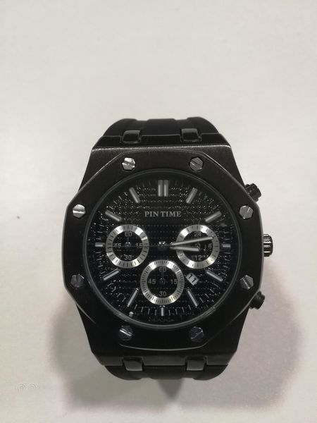wholesale mens watches classic design men watch quartz movement sport wristwatch gift clock comfortable rubber strap orologio
wholesale mens watches classic design men watch quartz movement sport wristwatch gift clock comfortable rubber strap orologio