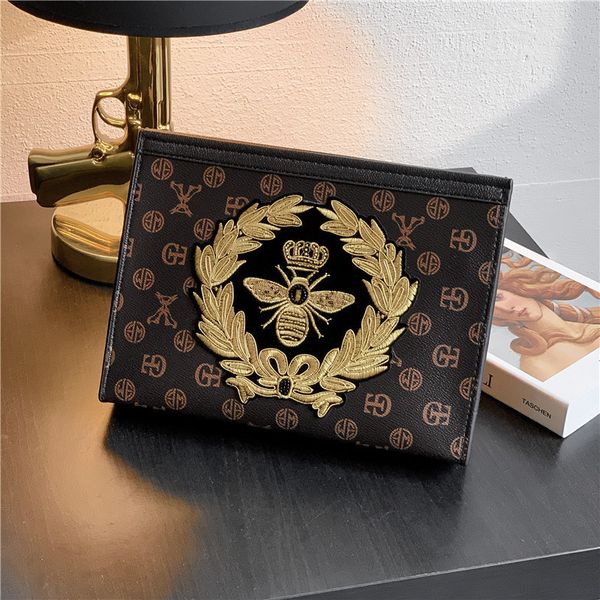 wallet simple handbag for men and women fashion large capacity korean men's bag, Red;black
wallet simple handbag for men and women fashion large capacity korean men's bag, Red;black
