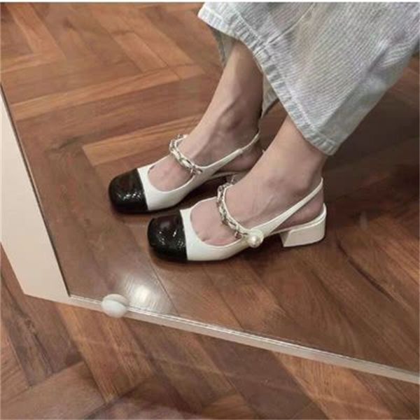 summer sandal girl 2021 new fashion fairy style bag head middle heel one line with thick heel versatile leather student low heel yw, Black
summer sandal girl 2021 new fashion fairy style bag head middle heel one line with thick heel versatile leather student low heel yw, Black