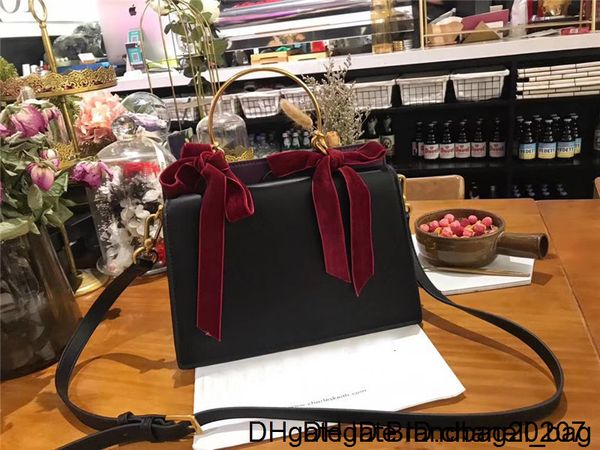 designer crossbody messenger shoulder bags metal handle tote clutch bag leather winter
designer crossbody messenger shoulder bags metal handle tote clutch bag leather winter