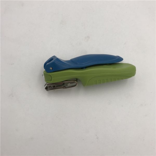 nail clipper with light 
nail clipper with light
