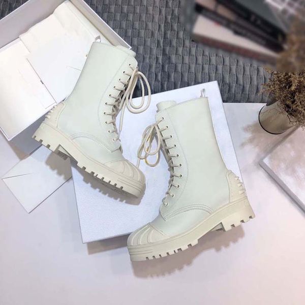 the latest female designer boots and ankle martin fashion black and white rubber outsole heel height 4.5 dating party valentines day other s
the latest female designer boots and ankle martin fashion black and white rubber outsole heel height 4.5 dating party valentines day other s