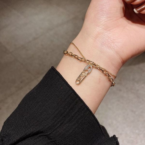 dongdamen 2021 new creative pin love letter bracelet women's personalized paper clip korean gold plated hand ornament, Black
dongdamen 2021 new creative pin love letter bracelet women's personalized paper clip korean gold plated hand ornament, Black