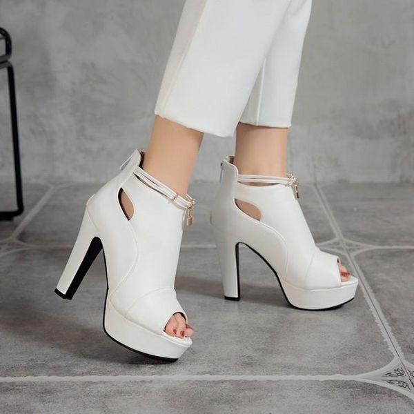 sandals 2021 fairy style student versatile high heel thick herringbone belt ins tide soled roman shoes, Black
sandals 2021 fairy style student versatile high heel thick herringbone belt ins tide soled roman shoes, Black