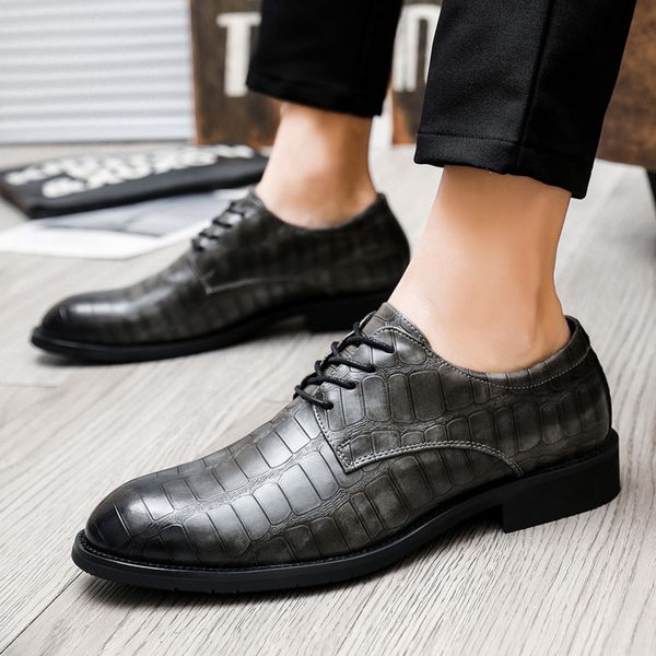 464748 size mens leather shoes spring and autumn new korean style trendy fashionable man business formal wear leather shoes breathable youth, Black
464748 size mens leather shoes spring and autumn new korean style trendy fashionable man business formal wear leather shoes breathable youth, Black