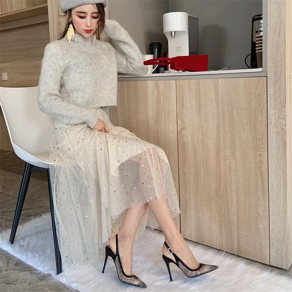 dress shoes 2021 summer stiletto heel large size small crystal pointed wedding rhinestone banquet female sandals, Black
dress shoes 2021 summer stiletto heel large size small crystal pointed wedding rhinestone banquet female sandals, Black
