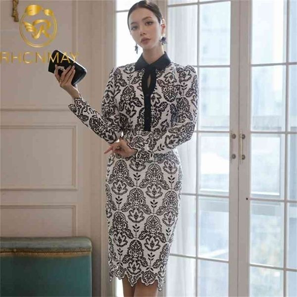 casual fashion two piece outfits women embroidery hollowing out long sleeve slim and hip skirt sets 210520, White
casual fashion two piece outfits women embroidery hollowing out long sleeve slim and hip skirt sets 210520, White