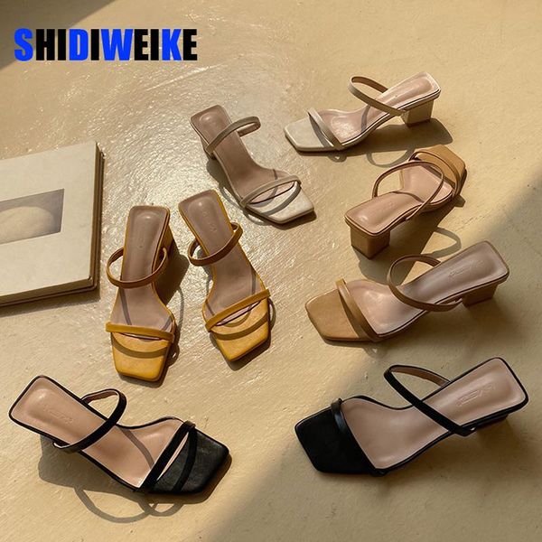 slippers 2021 summer square med heel slides female peep toe sandal vacation outdoor shoes narrow band flip flops 4.5cm, Black
slippers 2021 summer square med heel slides female peep toe sandal vacation outdoor shoes narrow band flip flops 4.5cm, Black