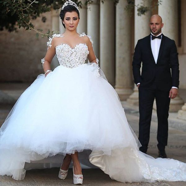 2021 fashion bridal dress illusion bodice strapless poet lace 3d-floral appliques empire court train princess ball gown wedding dresses, White
2021 fashion bridal dress illusion bodice strapless poet lace 3d-floral appliques empire court train princess ball gown wedding dresses, White