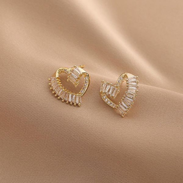 stud south korea-style simple abstract peach heart zircon earring party gift wedding banquet women's jewelry earrings 2021, Golden;silver
stud south korea-style simple abstract peach heart zircon earring party gift wedding banquet women's jewelry earrings 2021, Golden;silver