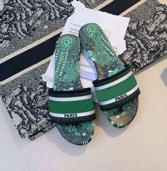 classics sandals fashion slippers slides floral brocade gear bottoms flip flops women shoes striped beach causal slipper home011 17, Black
classics sandals fashion slippers slides floral brocade gear bottoms flip flops women shoes striped beach causal slipper home011 17, Black