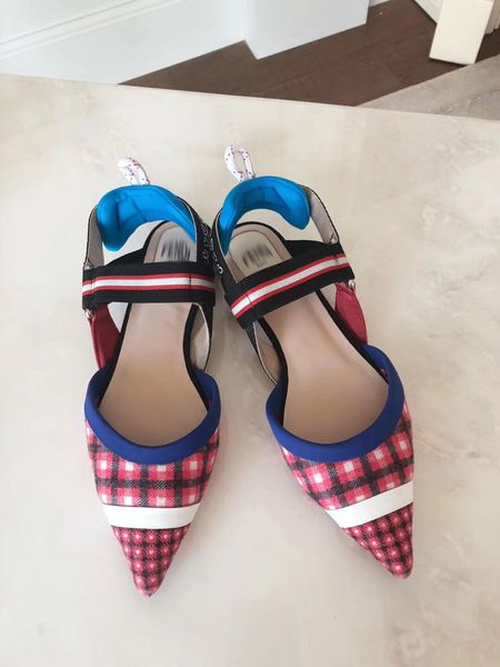 2021 good quality fashion women luxurys designers shoes designer sandals womens luxury high heels sandal dress shoess with box size 35-41 -h, Black
2021 good quality fashion women luxurys designers shoes designer sandals womens luxury high heels sandal dress shoess with box size 35-41 -h, Black