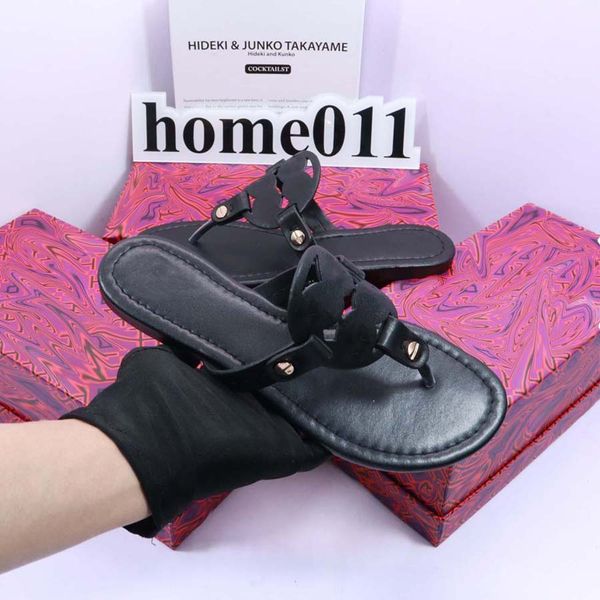 luxury brand sandals designer slippers slides floral brocade genuine leather flip flops women shoes sandal by gogo_shoes, Black
luxury brand sandals designer slippers slides floral brocade genuine leather flip flops women shoes sandal by gogo_shoes, Black