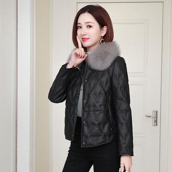 women's leather & faux 2021 winter down jacket short sheepskin coat haining fur plush thickened, Black
women's leather & faux 2021 winter down jacket short sheepskin coat haining fur plush thickened, Black