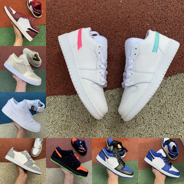 2021 new 1 mens basketball shoes court purple white low tropical light travis unc paris obsidian ember glow bred toe retroes 1s women skateb
2021 new 1 mens basketball shoes court purple white low tropical light travis unc paris obsidian ember glow bred toe retroes 1s women skateb