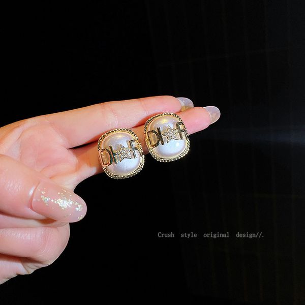 real gold electroplating 925 silver needle pearl star earrings fashion personalized earrings simple diamond earrings
real gold electroplating 925 silver needle pearl star earrings fashion personalized earrings simple diamond earrings