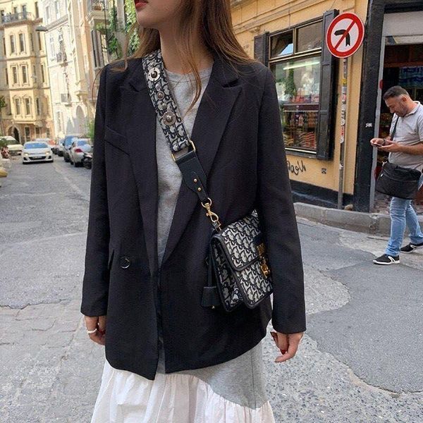 women blazers solid notched fashion chic korean loose double breasted elegant temperament clothing retro all-match women's suits &, White;black
women blazers solid notched fashion chic korean loose double breasted elegant temperament clothing retro all-match women's suits &, White;black