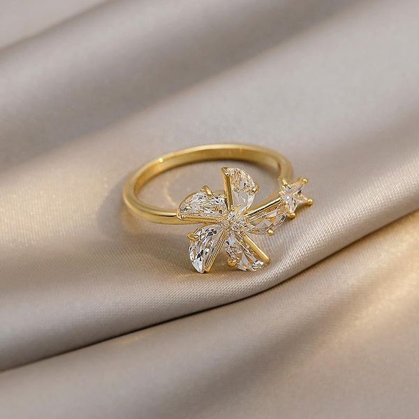wedding rings exquisite rotatable zircon star windmill opening for woman fashion korean jewelry luxury party unusual girl's ring, Slivery;golden
wedding rings exquisite rotatable zircon star windmill opening for woman fashion korean jewelry luxury party unusual girl's ring, Slivery;golden