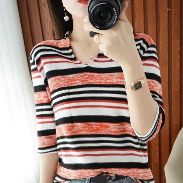 100% cotton short-sleeved women's v-neck pullover t-shirt spring and summer style striped sweater casual plus size, White
100% cotton short-sleeved women's v-neck pullover t-shirt spring and summer style striped sweater casual plus size, White