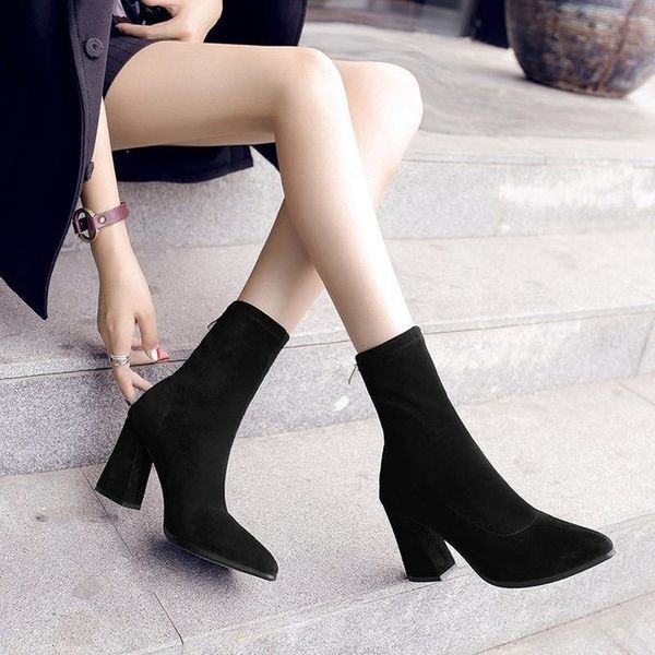 boots 2021 autumn fashion and comfortable women's high-heeled thick-heeled suede shoes, Black
boots 2021 autumn fashion and comfortable women's high-heeled thick-heeled suede shoes, Black