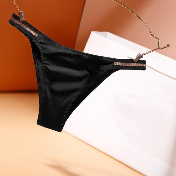 women's panties 2021 women lace transparent low waist underpant hollow out thong female seamless g string underwear lingerie, Black;pink
women's panties 2021 women lace transparent low waist underpant hollow out thong female seamless g string underwear lingerie, Black;pink