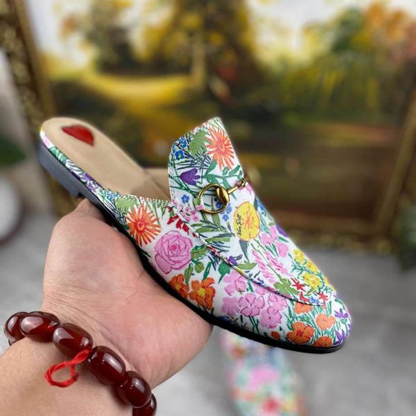 designer women slippers sandals fashion beach thick bottom slipper classic platform alphabet lady sandal leather slide with box large, Black
designer women slippers sandals fashion beach thick bottom slipper classic platform alphabet lady sandal leather slide with box large, Black