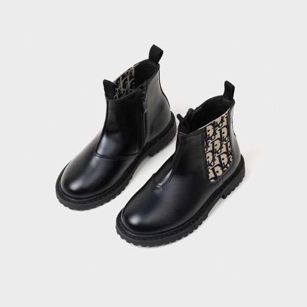 spring and autumn girls' version black wear-resistant women's middle school and big children's artificial wool cowhide snow b
spring and autumn girls' version black wear-resistant women's middle school and big children's artificial wool cowhide snow b