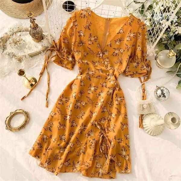 summer sweet v-collar chiffon retro flower print a-line dress women elegant vestidos j467 210527, Black;gray
summer sweet v-collar chiffon retro flower print a-line dress women elegant vestidos j467 210527, Black;gray