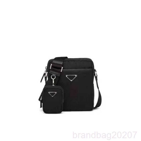 factory global wholesale classic 2vh112 luxury bag double suit canvas leather cowhide men's shoulder bag handbag size 28*24*8cm
factory global wholesale classic 2vh112 luxury bag double suit canvas leather cowhide men's shoulder bag handbag size 28*24*8cm