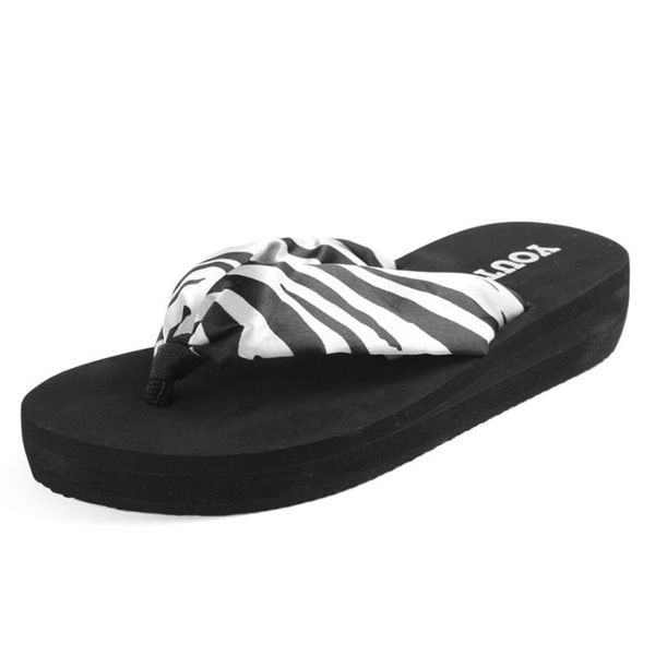 women style flip flops good quality fashion flat with casual wear shoes two colors plain slip-on comfortable slippers, Black
women style flip flops good quality fashion flat with casual wear shoes two colors plain slip-on comfortable slippers, Black