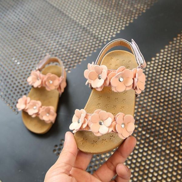 summer children casual shoes leather girls princess flat heel party fashion sequins flower kids sandals for, Black;red
summer children casual shoes leather girls princess flat heel party fashion sequins flower kids sandals for, Black;red
