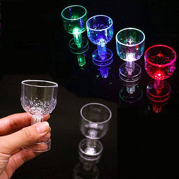 party decoration 12pcs led flashing color change water activated light up beer whisky drink cup smooth design glass cocktail novelty
party decoration 12pcs led flashing color change water activated light up beer whisky drink cup smooth design glass cocktail novelty