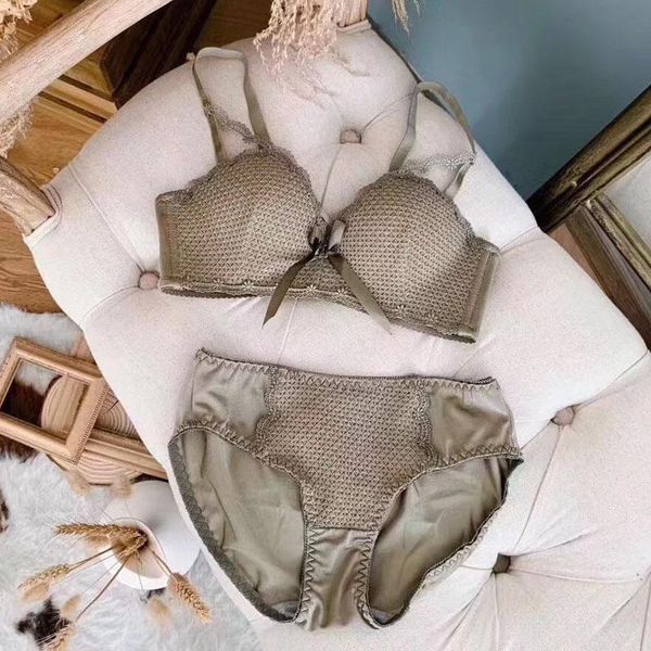 bras sets lingerie bow green seamless brassiere panties and bra set underwear women japanese fashion deep-v neck cross intimates, Red;black
bras sets lingerie bow green seamless brassiere panties and bra set underwear women japanese fashion deep-v neck cross intimates, Red;black