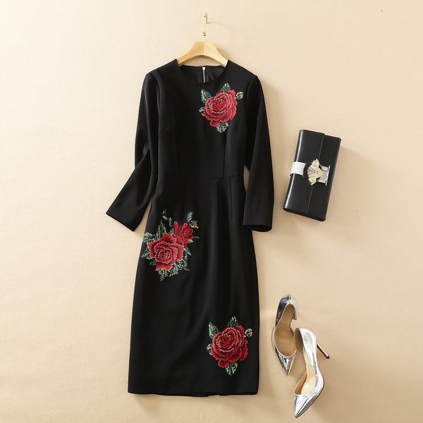 casual dresses european and american women's clothes will be styles in spring long-sleeved cross-stitch roses fashionable black dress q, Black;gray
casual dresses european and american women's clothes will be styles in spring long-sleeved cross-stitch roses fashionable black dress q, Black;gray