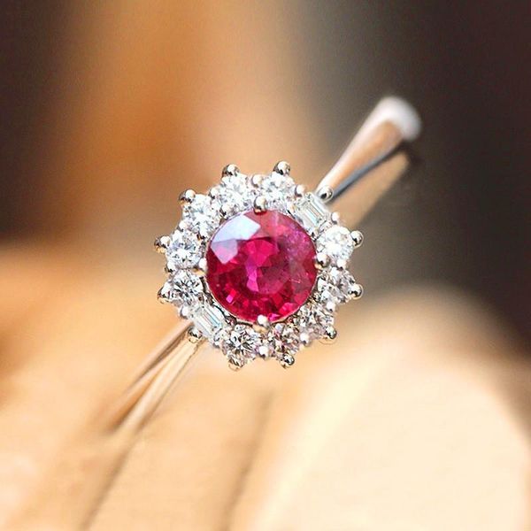wedding rings fashion crystal female rose red ring luxury 925 silver love engagement promise zircon stone finger for women, Slivery;golden
wedding rings fashion crystal female rose red ring luxury 925 silver love engagement promise zircon stone finger for women, Slivery;golden