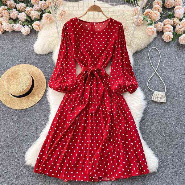 elegant polka dot dress womens autumn new lace-up waist lantern sleeve dresses women temperament vintage pleated midi long dress y1204, Black;gray
elegant polka dot dress womens autumn new lace-up waist lantern sleeve dresses women temperament vintage pleated midi long dress y1204, Black;gray
