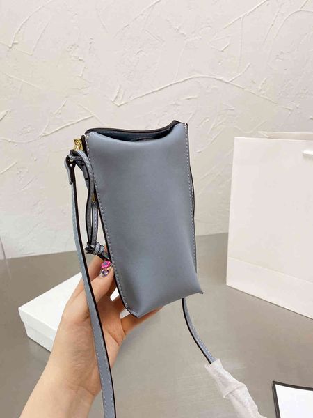 luo fashion cute pocket mobile phone bag mini gate small shopping one shoulder messenger bag luxuryss designerss yw
luo fashion cute pocket mobile phone bag mini gate small shopping one shoulder messenger bag luxuryss designerss yw