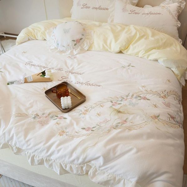 bedding sets princess set 100% egyptian cotton flowers embroidery ruffles duvet cover quilt bed comforter fitted sheet
bedding sets princess set 100% egyptian cotton flowers embroidery ruffles duvet cover quilt bed comforter fitted sheet