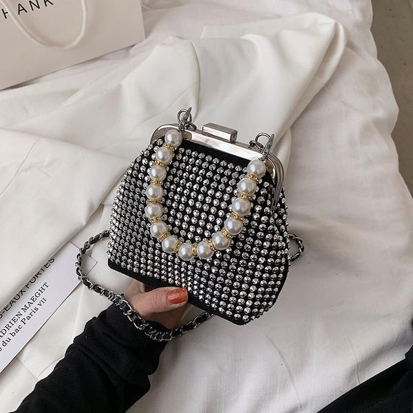evening bags designer brand diamond studded women's shoulder beaded handbags luxury chain crossbody bag fashion shell female purses
evening bags designer brand diamond studded women's shoulder beaded handbags luxury chain crossbody bag fashion shell female purses