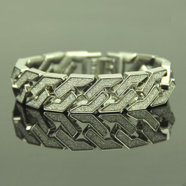 new charm hip hop jewelry full aaa cz stone pave bling iced out rapper bracelet unique gold color watch band link chain bracelets for men, Golden;silver
new charm hip hop jewelry full aaa cz stone pave bling iced out rapper bracelet unique gold color watch band link chain bracelets for men, Golden;silver