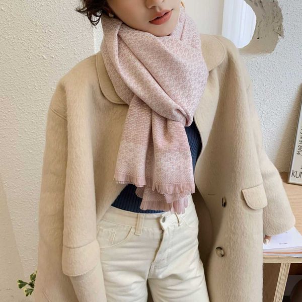 imitation cashmere women's winter 2021 japan south korea thickened cold proof and warm scarf plaid tassel shawl, Blue;gray
imitation cashmere women's winter 2021 japan south korea thickened cold proof and warm scarf plaid tassel shawl, Blue;gray