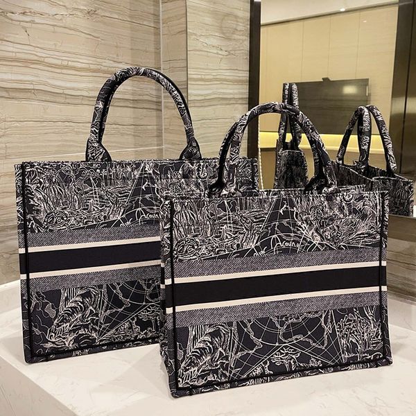 2021 new tote bags new fashion brand luxury mini shopping bag designer handbags floral designs high-quality women 37&42cm
2021 new tote bags new fashion brand luxury mini shopping bag designer handbags floral designs high-quality women 37&42cm