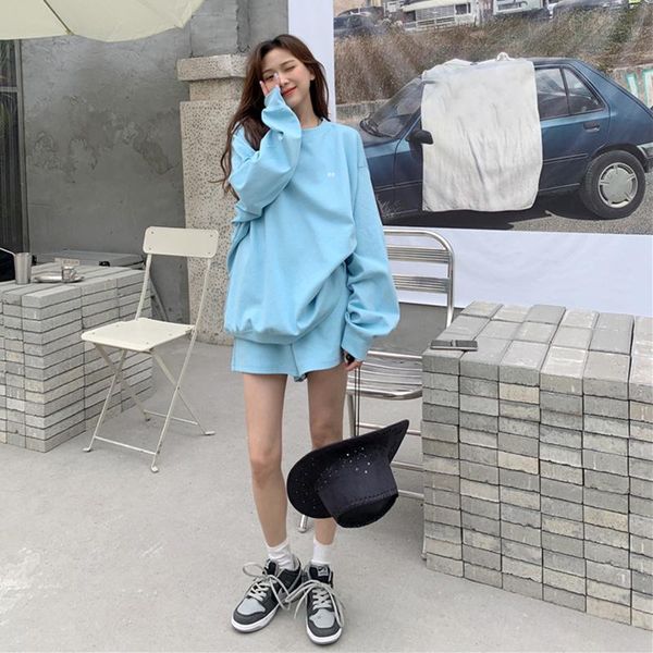 women's tracksuits casual fashion set spring and autumn 2021 small fashionable sweater wide leg shorts two-piece kio, Gray
women's tracksuits casual fashion set spring and autumn 2021 small fashionable sweater wide leg shorts two-piece kio, Gray