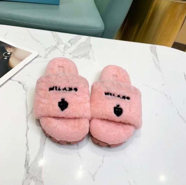 designer women wool sandals selling slippers woman slipper shoes autumn winter slides sandal with box size 35-42, Black
designer women wool sandals selling slippers woman slipper shoes autumn winter slides sandal with box size 35-42, Black