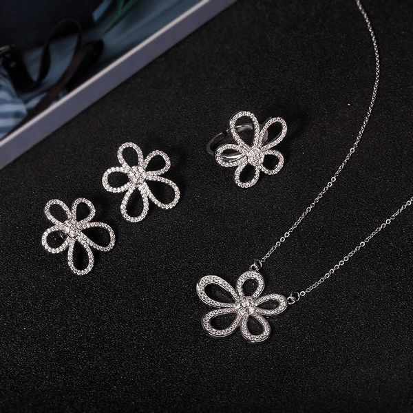 flower shape pave lab diamond set 925 sterling silver party wedding rings earrings necklace for women gemstones jewelry
flower shape pave lab diamond set 925 sterling silver party wedding rings earrings necklace for women gemstones jewelry